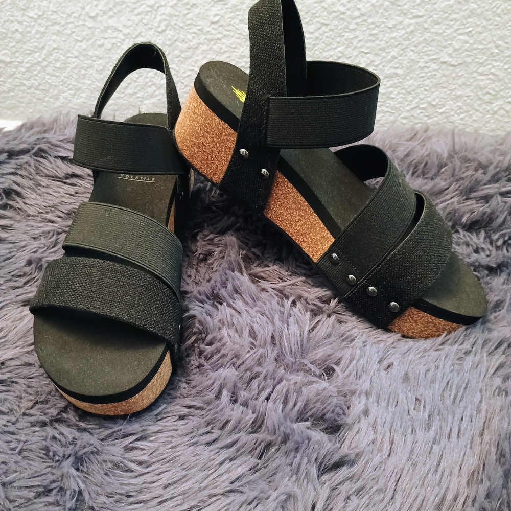 Black Platform Sandals